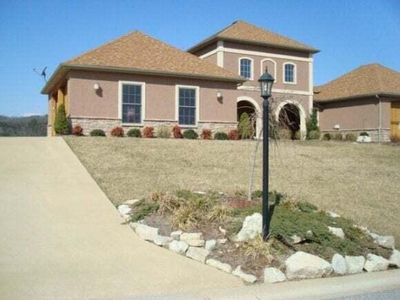 115 N Tuscany Drive, Hollister, MO, 65672