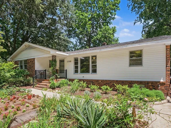1308 Azalea Dr, Raleigh, NC 27607