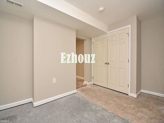 3616 elmley apt 1 base