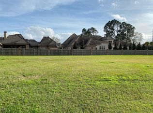 105 Candlewood Ct, Lafayette, LA 70508