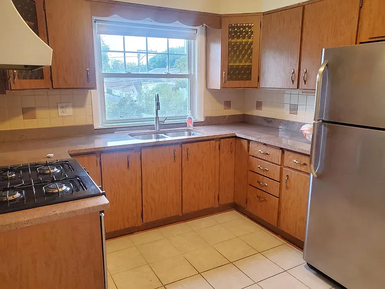 5438 N Elston Ave #2 — Photo 9