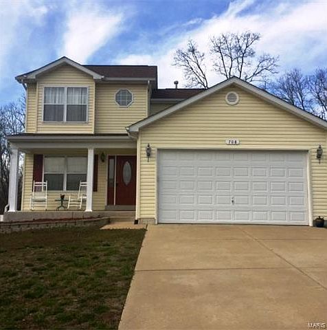 1st image of 708 Hawks Circle Dr
