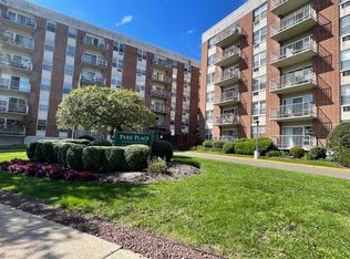 35 Park Ave, Suffern, NY 10901