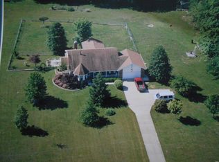 8810 Byrnesville Rd, Cedar Hill, MO 63016