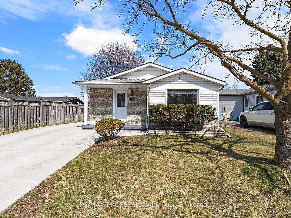 1st image of 49 Barwood Cres