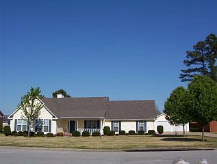 1st image of 210 W Bailey Springs Dr