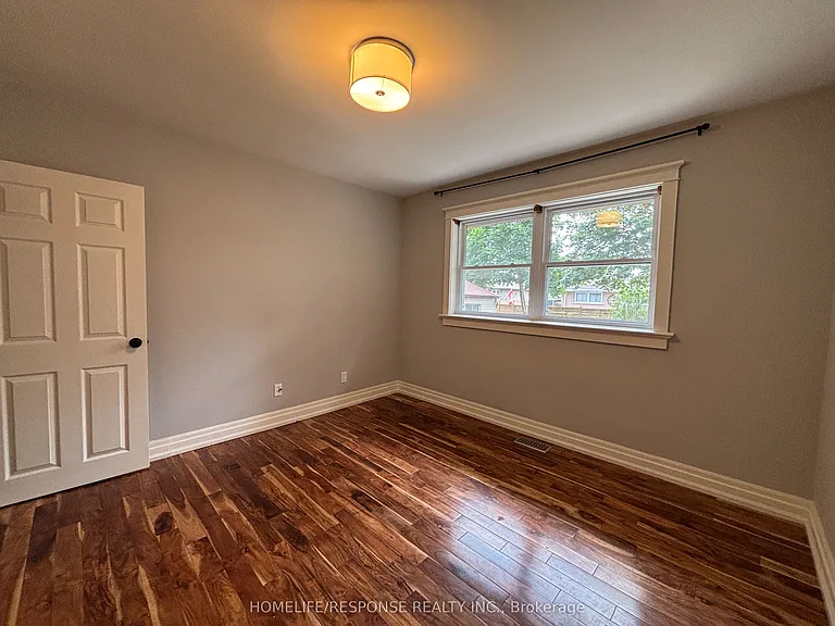 5452 Croydon Rd — Photo 12
