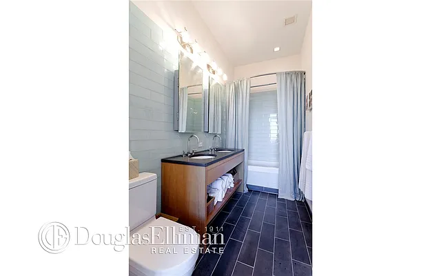 Rented by Douglas Elliman | media 15