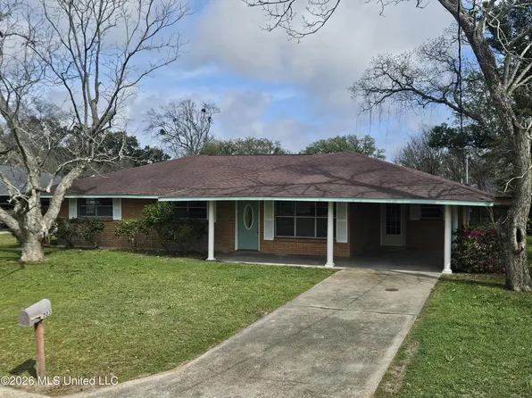 703 Forest Ave, Long Beach, MS 39560