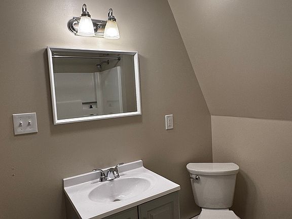 4th image of 5426 Spring Rd #4