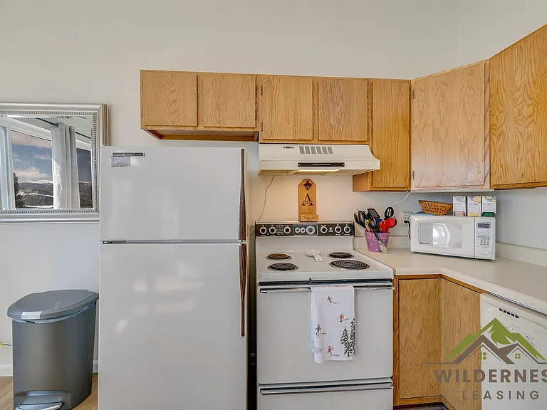 9825 Ryan Gulch Rd #B — Photo 9
