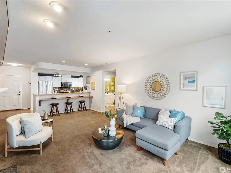 3221 SW Avalon Way #413 — Photo 6