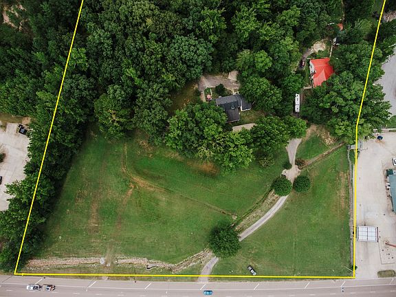 5th image of 637 Mulberry Ave