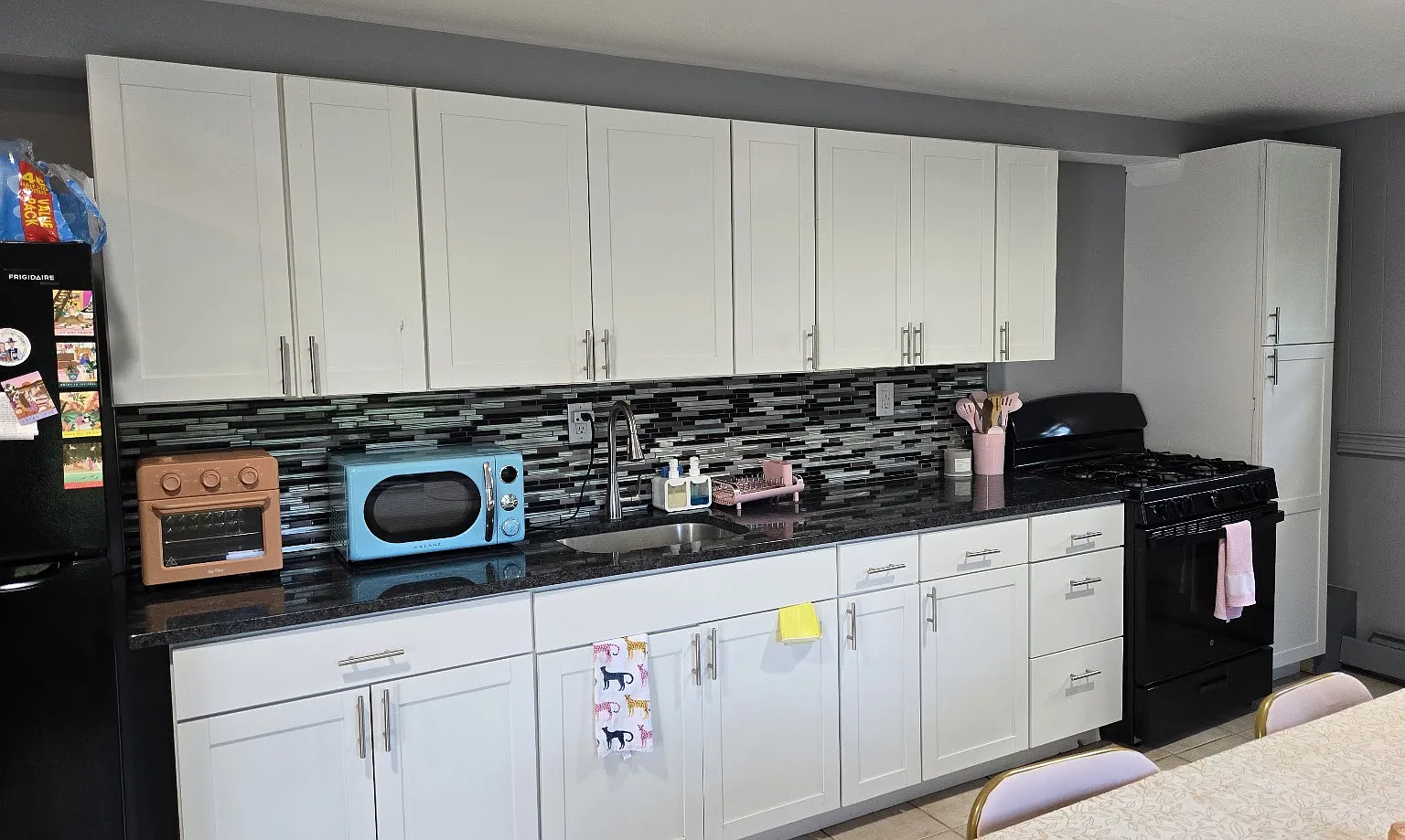 2 bed, 850 sqft, $1,995 — Photo 1