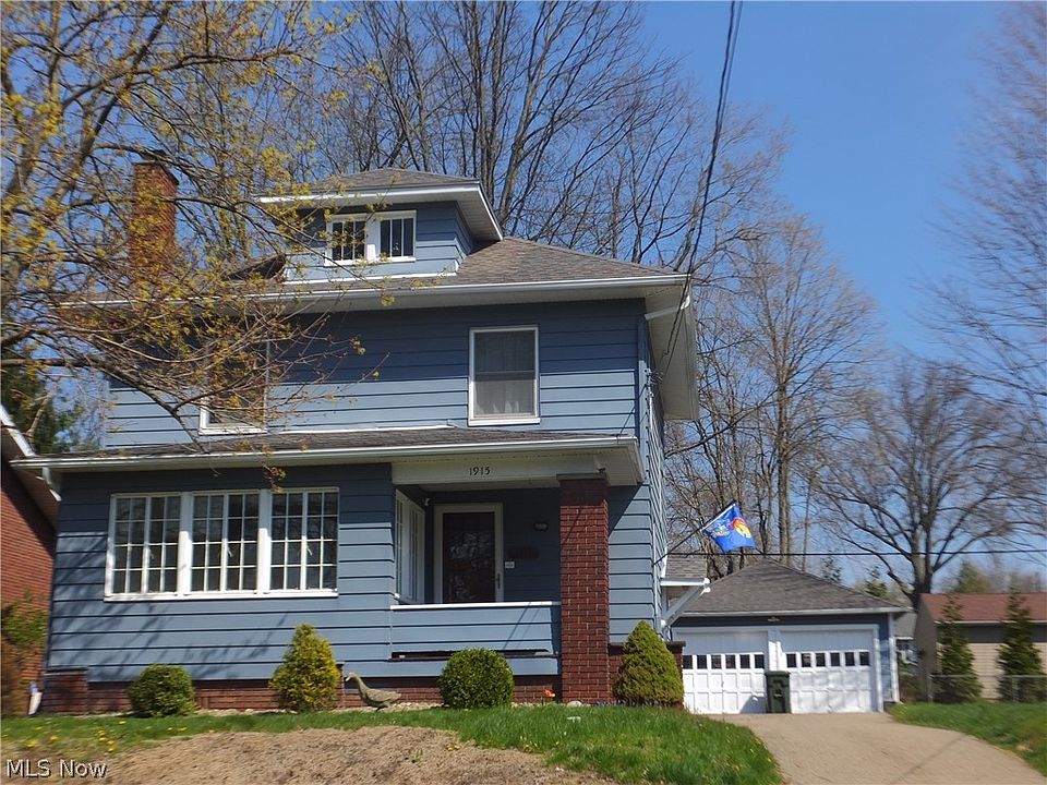 1st image of 1915 34th St NW