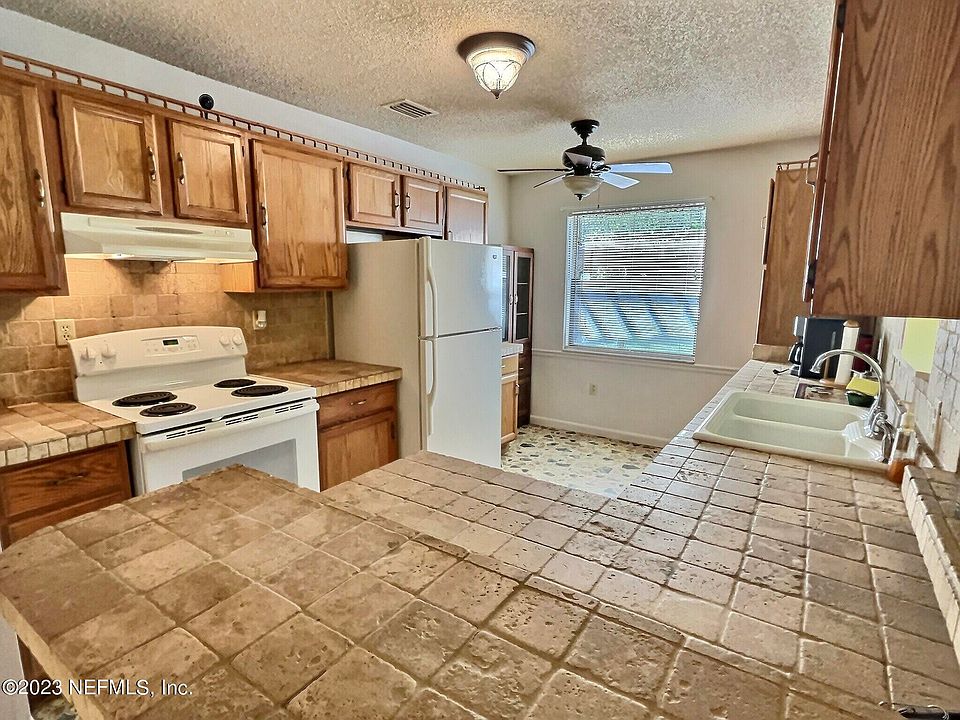 2220 WESTOVER Drive, Palatka, FL 32177 Zillow