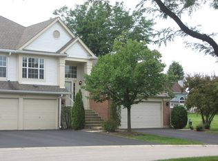 372 Ashford Cir UNIT 3, Bartlett, IL 60103