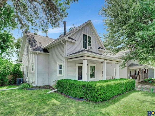 5319 Walker Ave, Lincoln, NE 68504