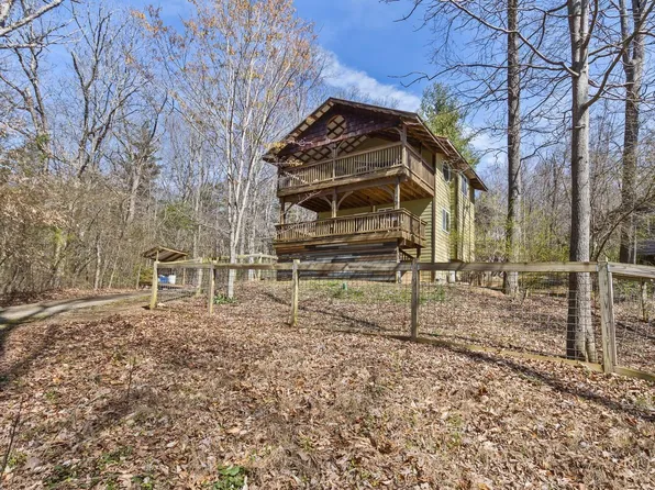 298 Patton Hill Rd, Swannanoa, NC 28778