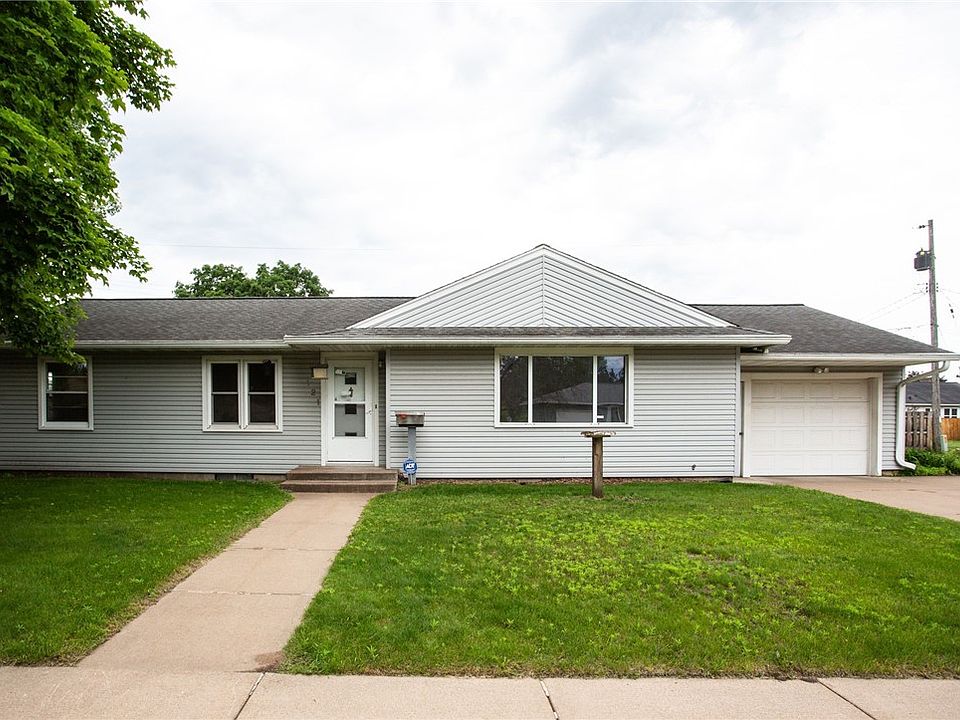 1st image of 121 Viking Place