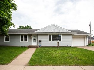 121 Viking Pl, Eau Claire, WI 54701
