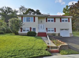 70 Homestead St, Clifton, NJ 07013