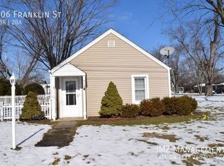 606 Franklin St, Brighton, MI 48116
