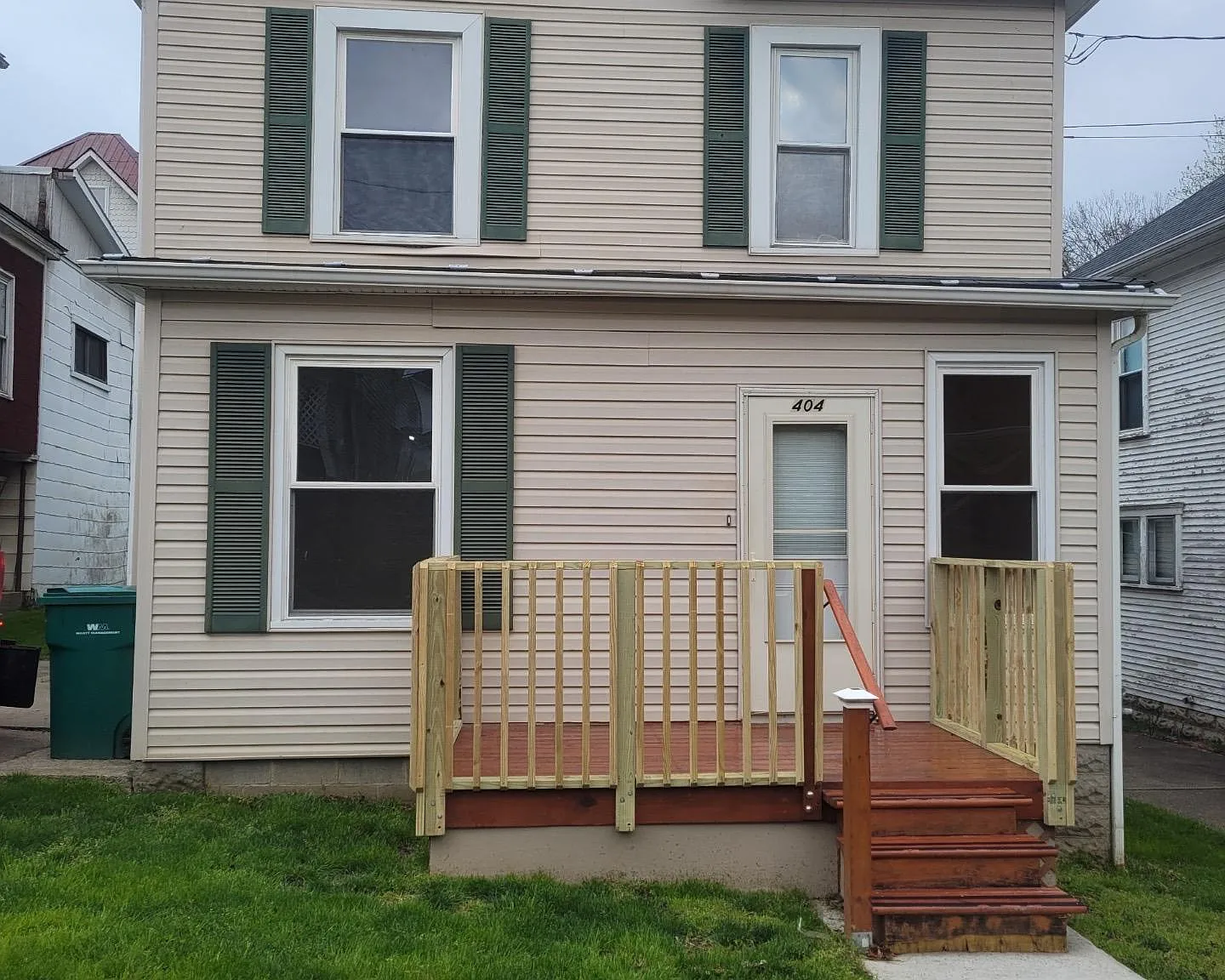 4 bed, 1818 sqft, $1,300 — Photo 1