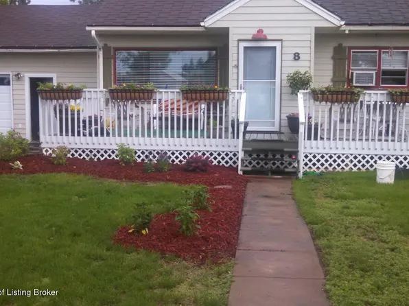 8 1st Ave E, Regent, ND 58650