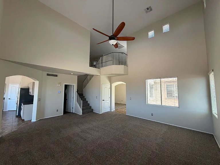 38134 N Establo Dr — Photo 9