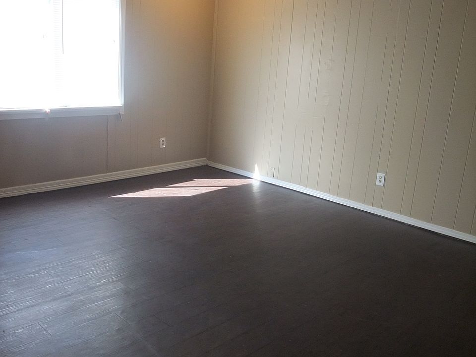 1st image of 7207 Melrose Ln APT 32