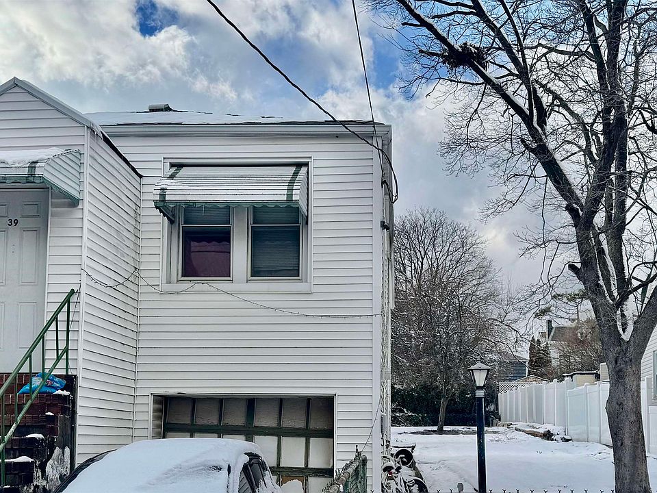 1st image of 39-41 Lord Ave