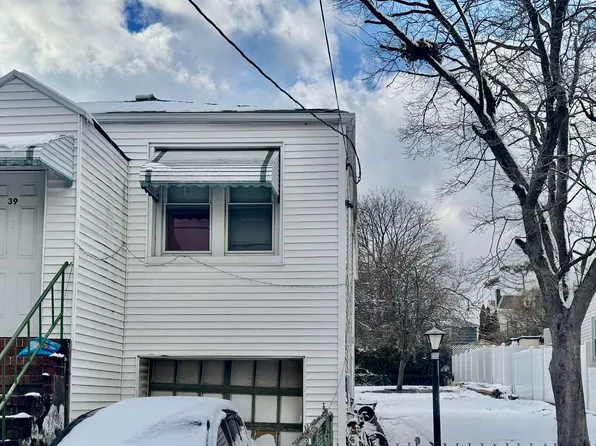 39-41 Lord Ave, Bayonne, NJ 07002