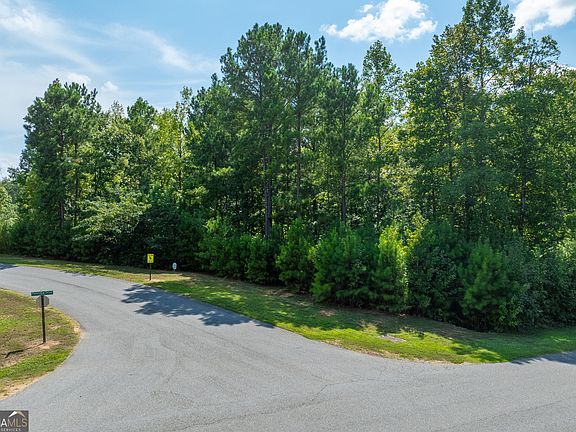 4th image of 80 Peninsula Dr