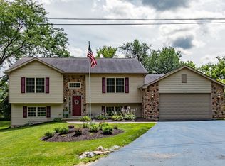 5715 E Hillcrest Dr, Richmond, IL