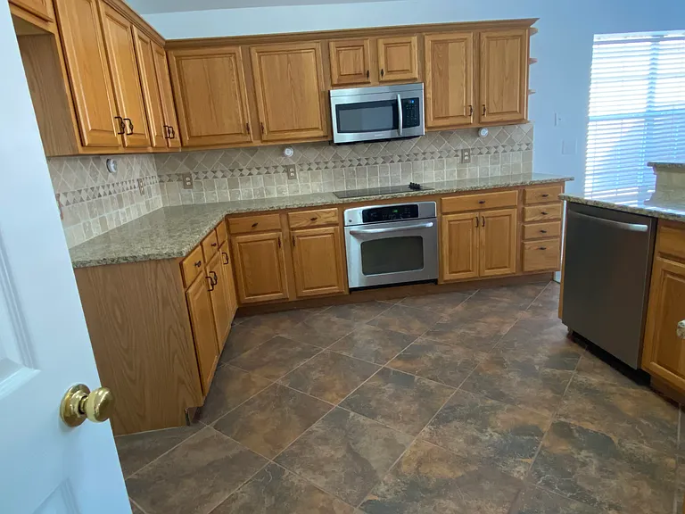Spacious Kitchen Area
