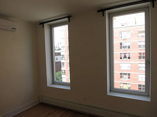 Rented by Bohemia Realty Group | media 42