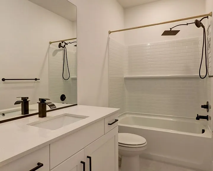 13840 NE 123rd Way #104 — Photo 16