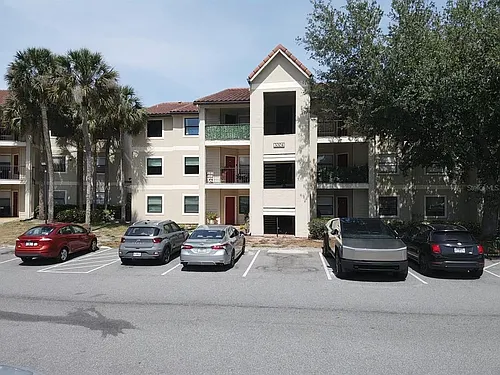 3004 Parkway Blvd Photo 1