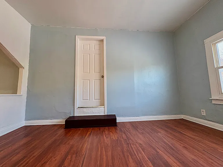 255 Ontario St #2 — Photo 27