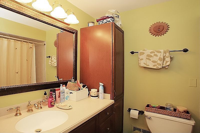 2nd image of 456 9th St 45 #45