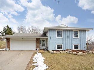 8391 Ingleside Ave S, Cottage Grove, MN 55016