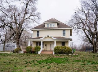 17850 10th Rd, Parsons, KS 67357