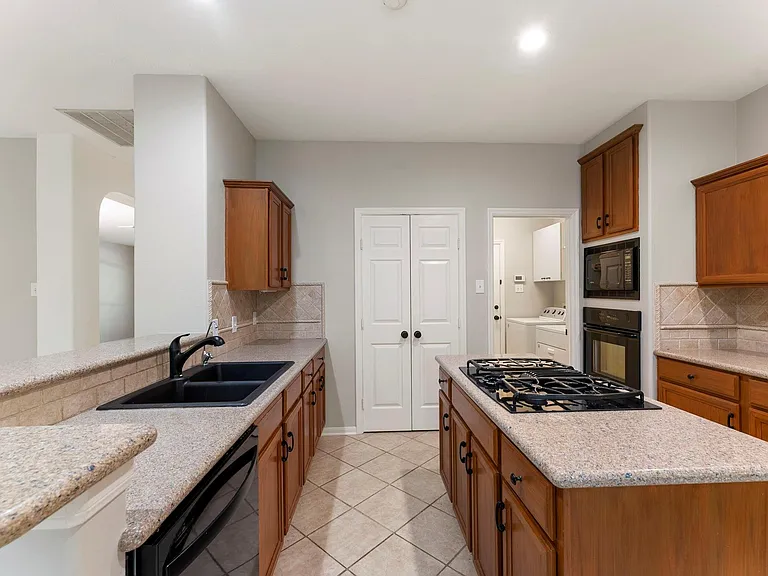 150 W Bristol Oak Cir — Photo 20