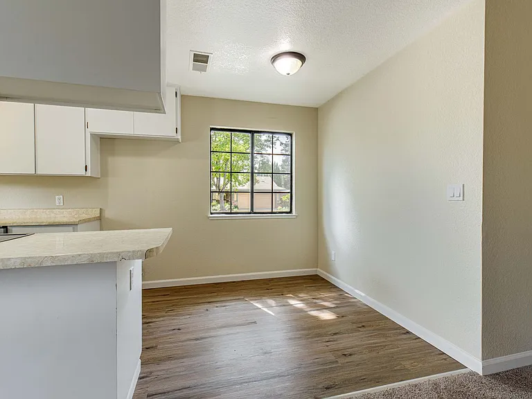 3521 Akeby Dr — Photo 8
