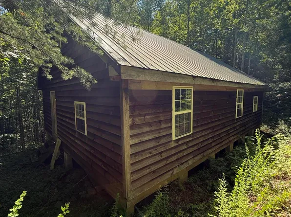 212 Lindsey Ln, Wellington, KY 40387