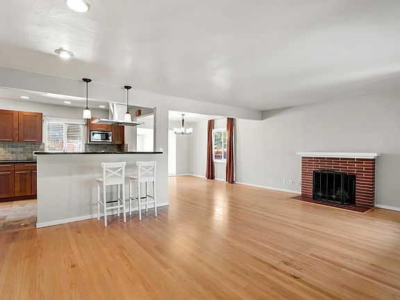 5th image of 2215 Stover Way