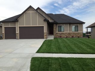 1308 Ridge Rd, Hickman, NE 68372