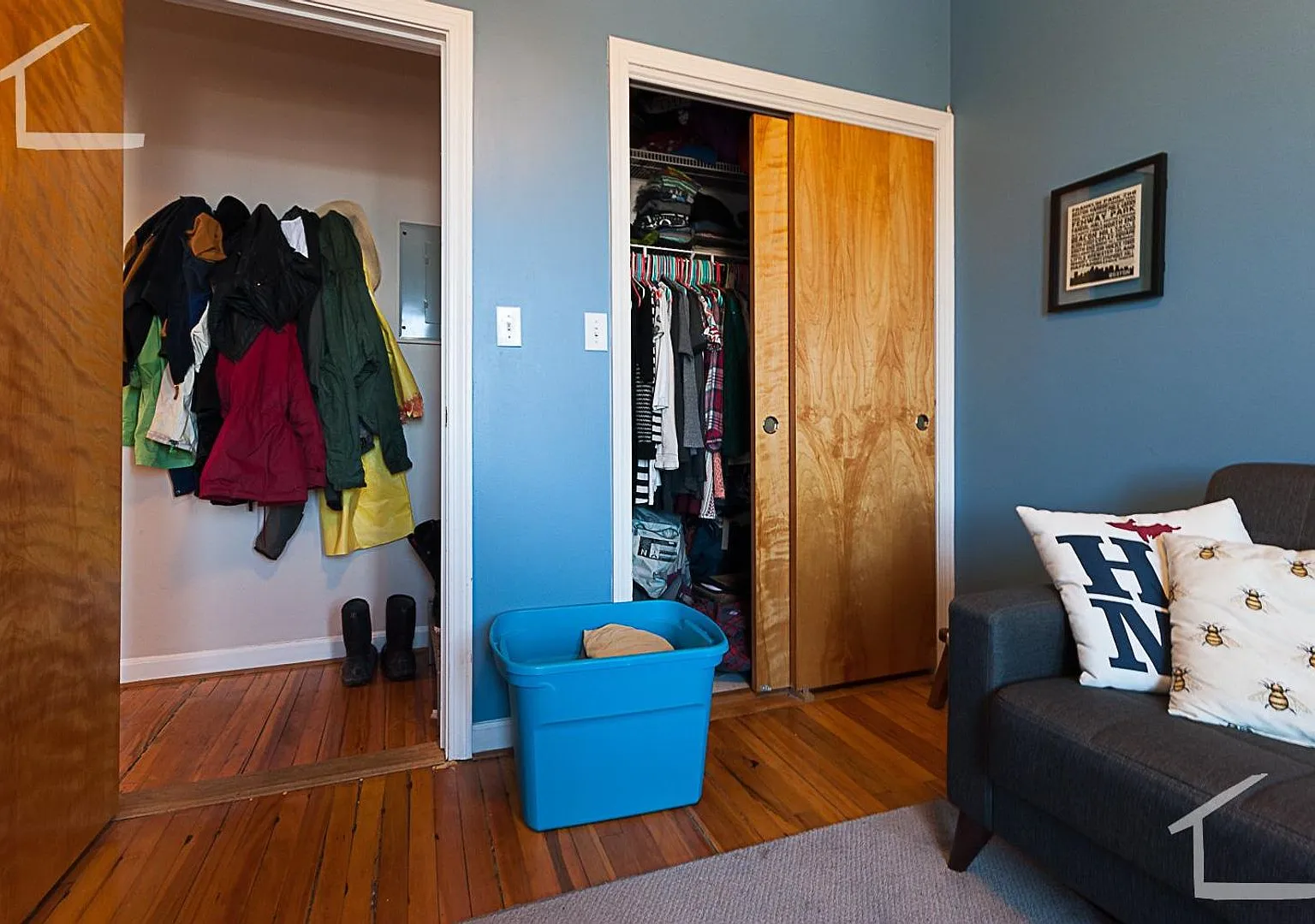 1 Bedroom close to B/C/D Lines - Heat and Hot Water included — Photo 2
