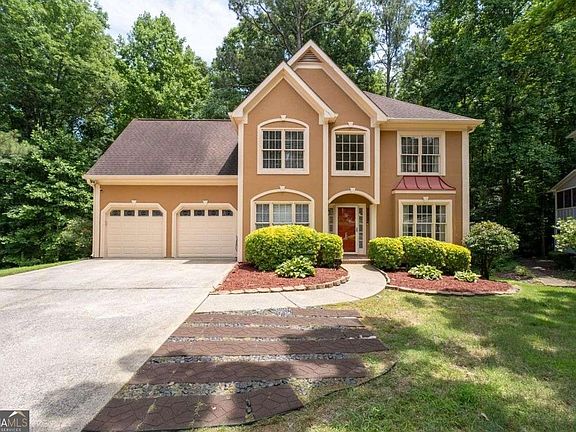 2nd image of 3089 Kaley Dr NW